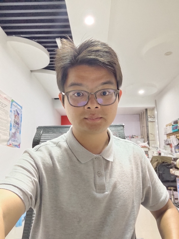 华兴通讯的第一张照片--荆州相亲服务中心