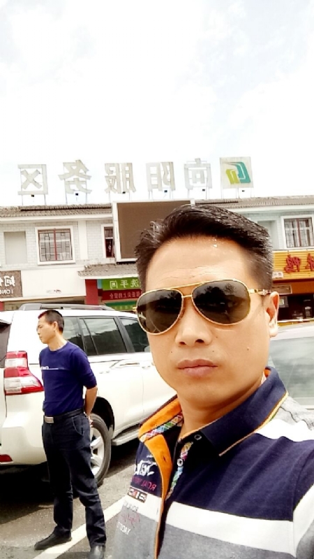 韩*劳务的第二张照片--荆州相亲服务中心