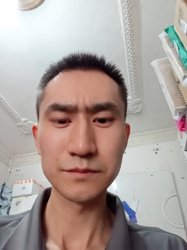 西门吹雪的第二张照片--荆州相亲服务中心