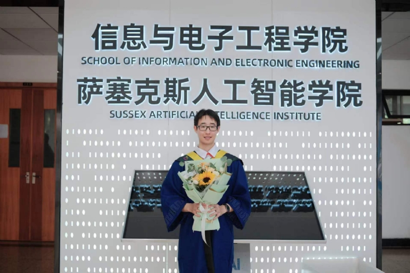 陈潇的第三张照片--荆州相亲服务中心
