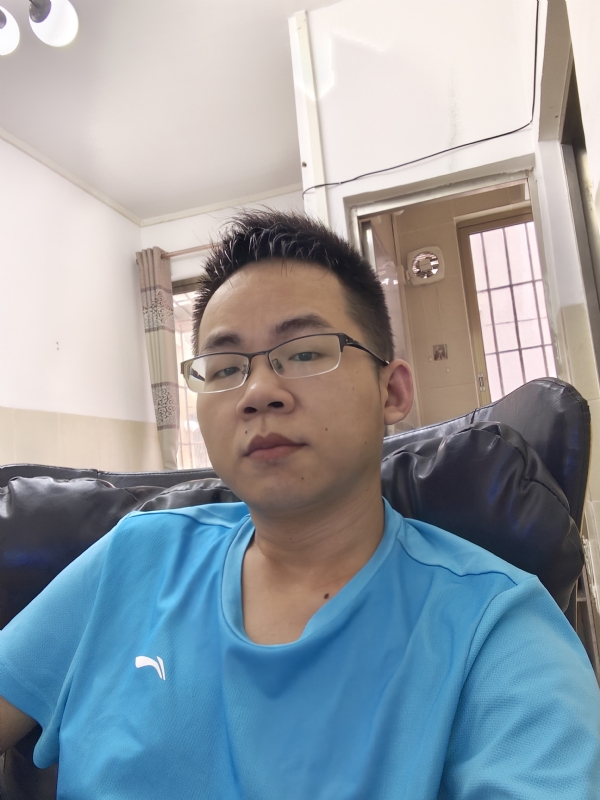 红尘一粟的第三张照片--荆州相亲服务中心