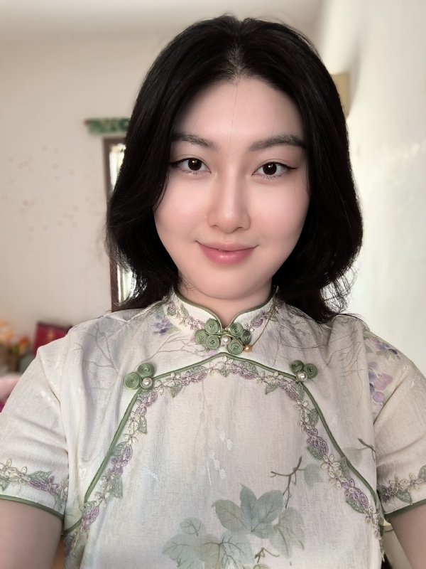 梅莱的第一张照片--荆州相亲服务中心