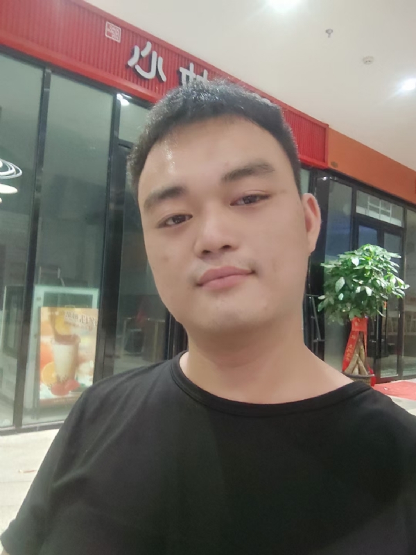 寻找另一半的第一张照片--荆州相亲服务中心