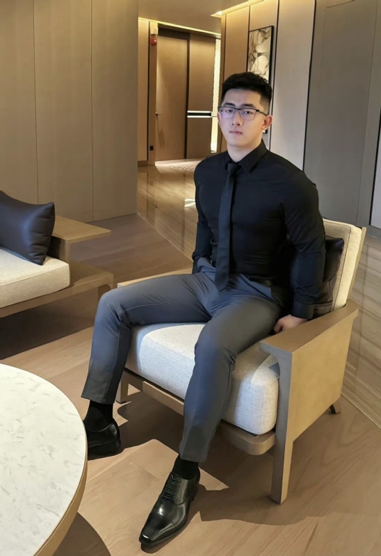 李寒外改英文可家的第一张照片--荆州相亲服务中心