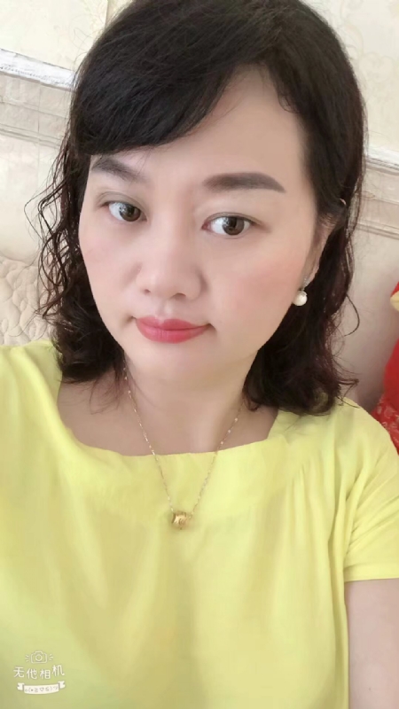 微笑的第一张照片--荆州相亲服务中心