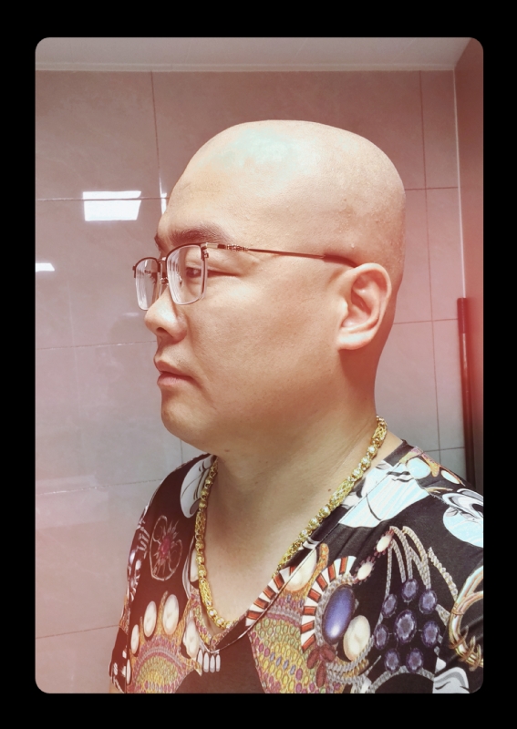 一生诺言的第四张照片--荆州相亲服务中心