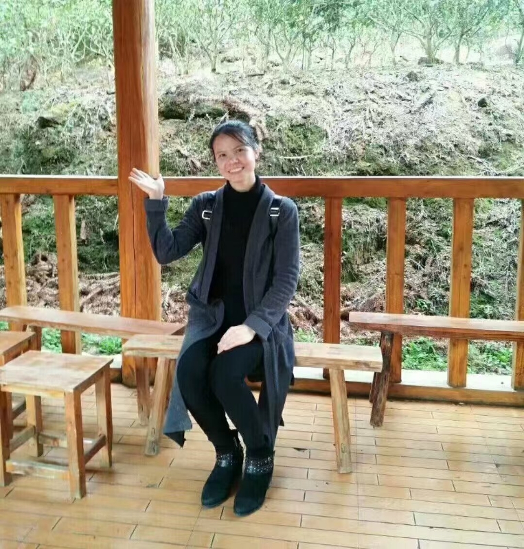 雅歌的第一张照片--荆州相亲服务中心