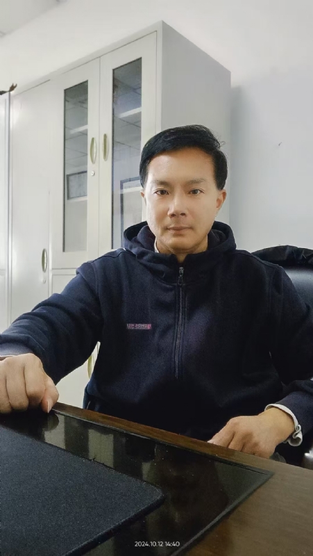 枫叶的第一张照片--荆州相亲服务中心