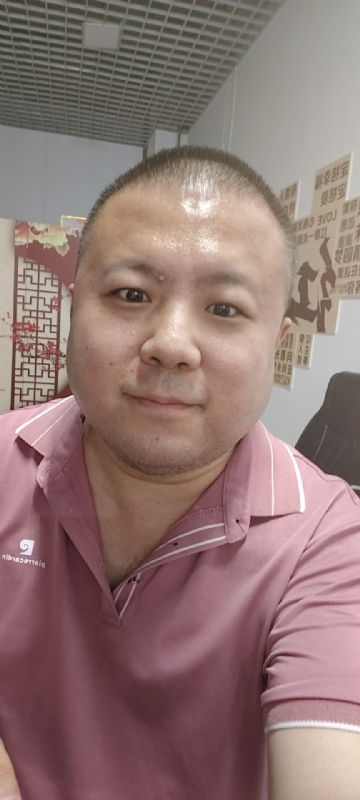 漫步星辰的第一张照片--荆州相亲服务中心