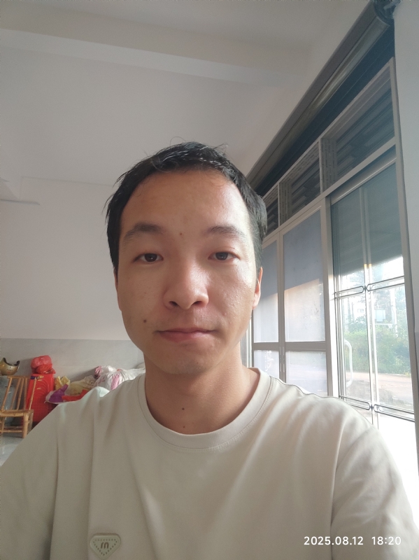 杨培鑫的第一张照片--荆州相亲服务中心