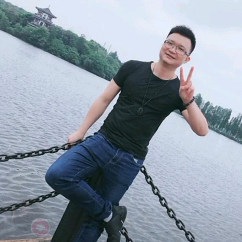 lg营的第一张照片--荆州相亲服务中心