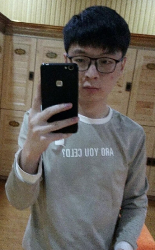 潜伏的第二张照片--荆州相亲服务中心