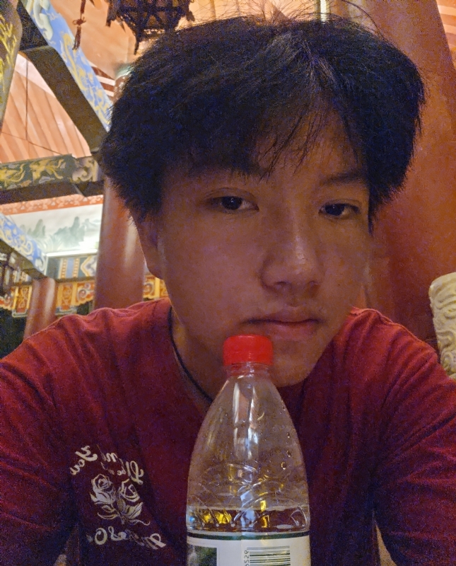 雨豫余的第一张照片--荆州相亲服务中心
