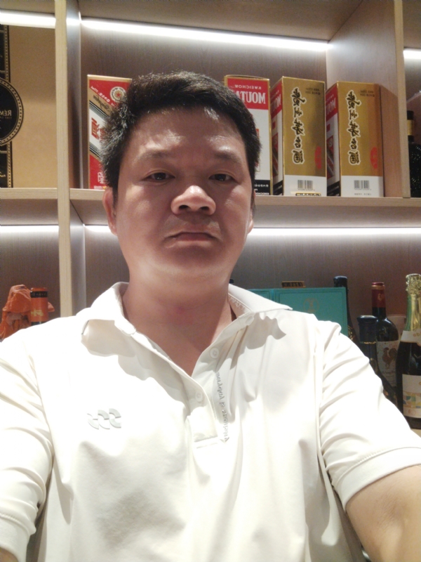 明远的第一张照片--荆州相亲服务中心