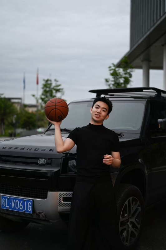 永远开心的第一张照片--荆州相亲服务中心