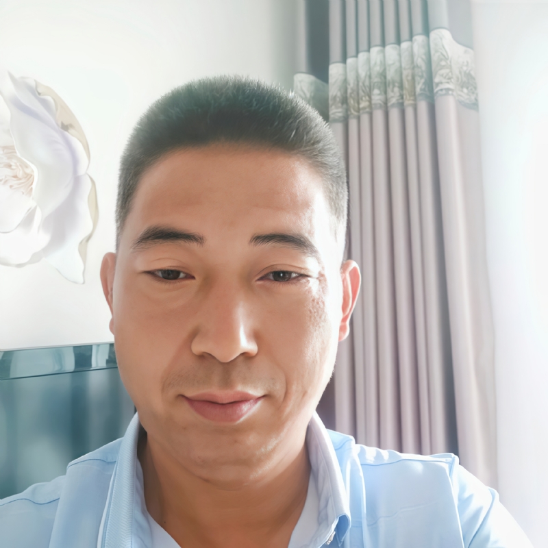 雨中漫步的第一张照片--荆州相亲服务中心