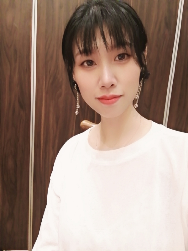 于小倩的第一张照片--荆州相亲服务中心