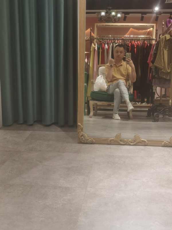 zhaofuwu的第一张照片--荆州相亲服务中心