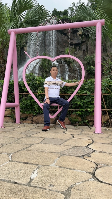 zhaofuwu的第五张照片--荆州相亲服务中心