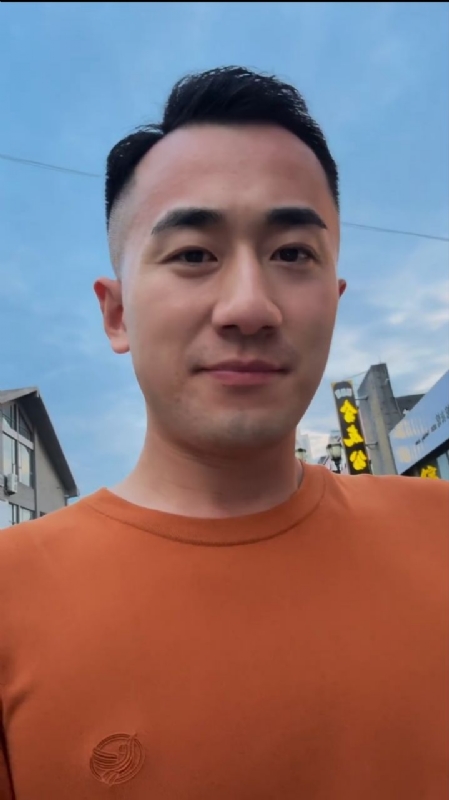 往事随风的第一张照片--荆州相亲服务中心