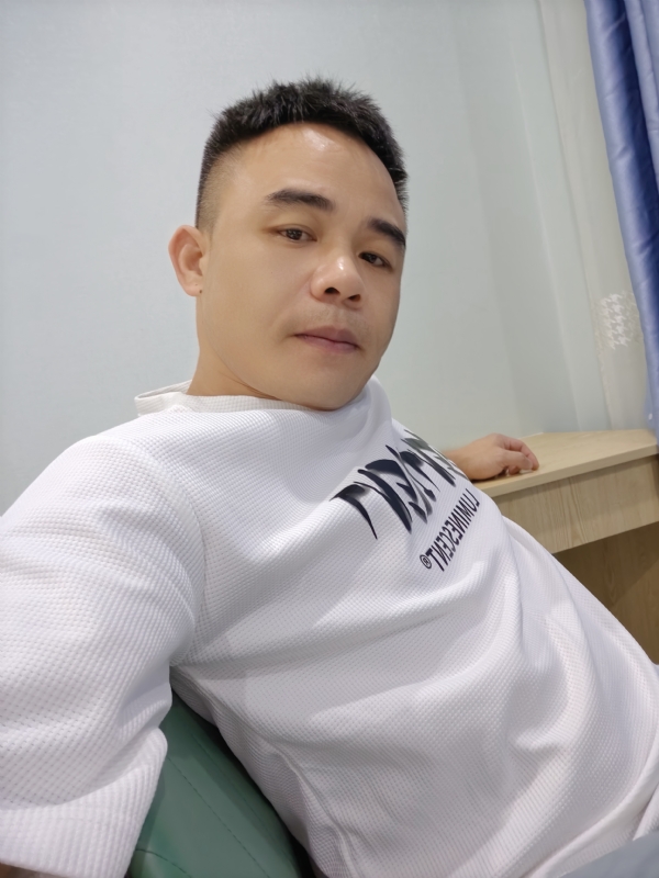 下一站的我的第二张照片--荆州相亲服务中心