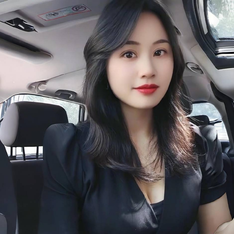 雪莲的第一张照片--荆州相亲服务中心