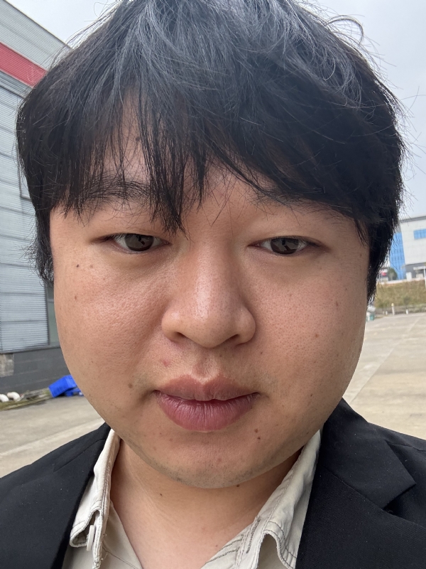 晴天的第二张照片--荆州相亲服务中心