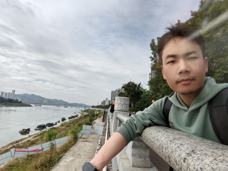 向往爱情的第三张照片--荆州相亲服务中心