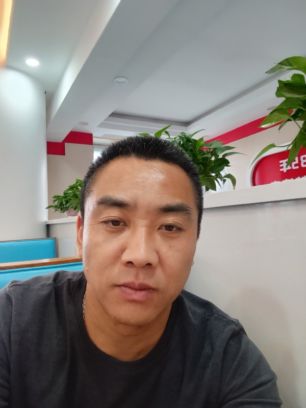 太阳的第三张照片--荆州相亲服务中心