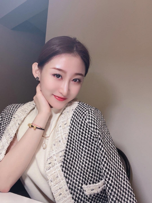 袁梓怡的第二张照片--荆州相亲服务中心