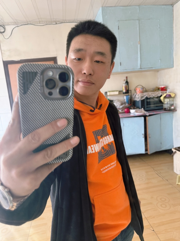 烟花易笑的第五张照片--荆州相亲服务中心