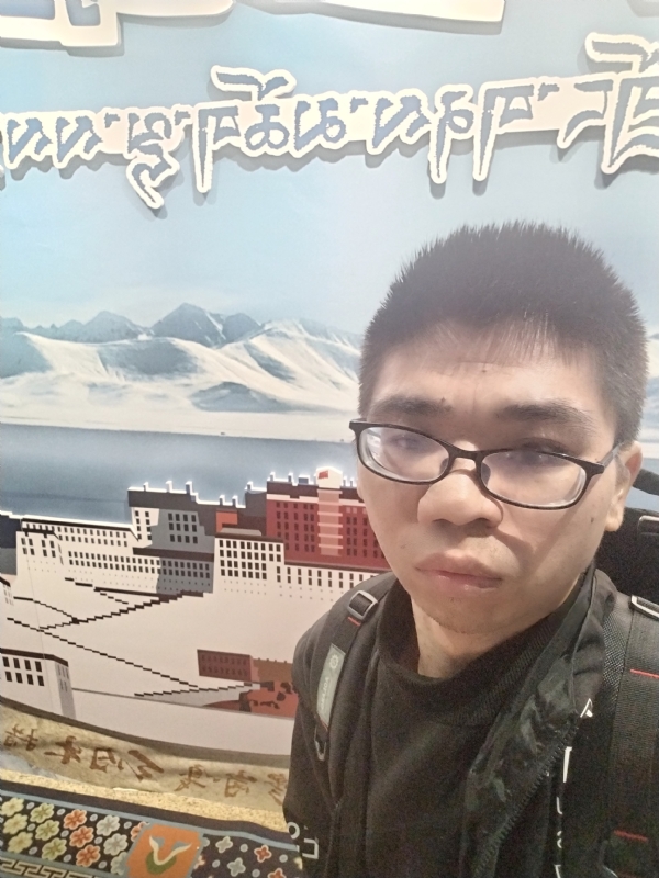 寻找幸福的第一张照片--荆州相亲服务中心