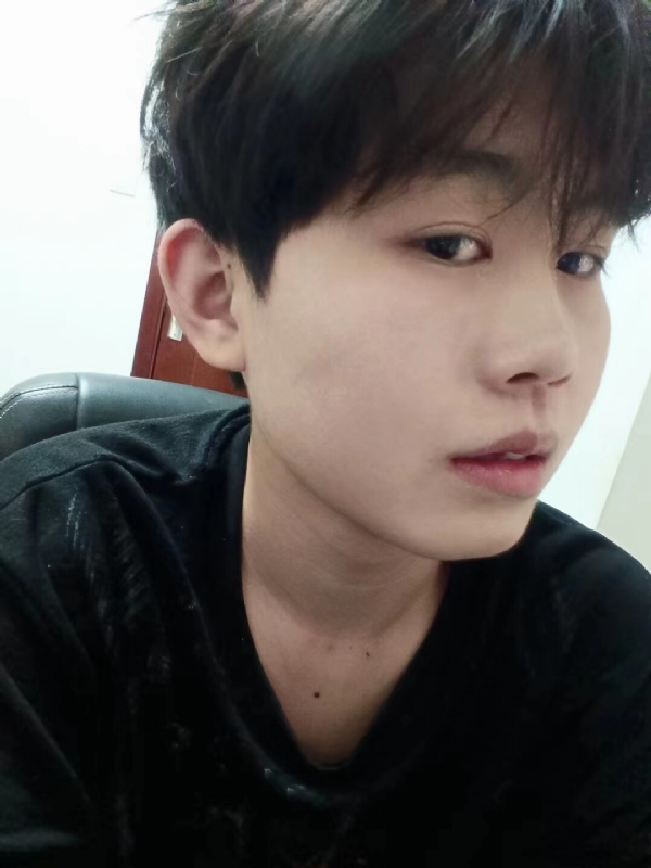 小鱼的第一张照片--荆州相亲服务中心