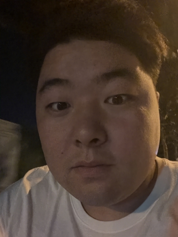 丹尼的第一张照片--荆州相亲服务中心