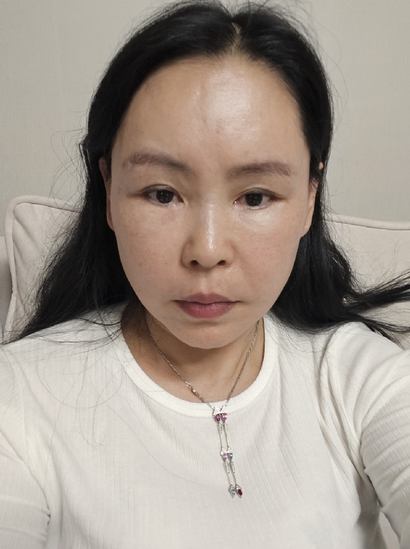 仁荷的第二张照片--荆州相亲服务中心