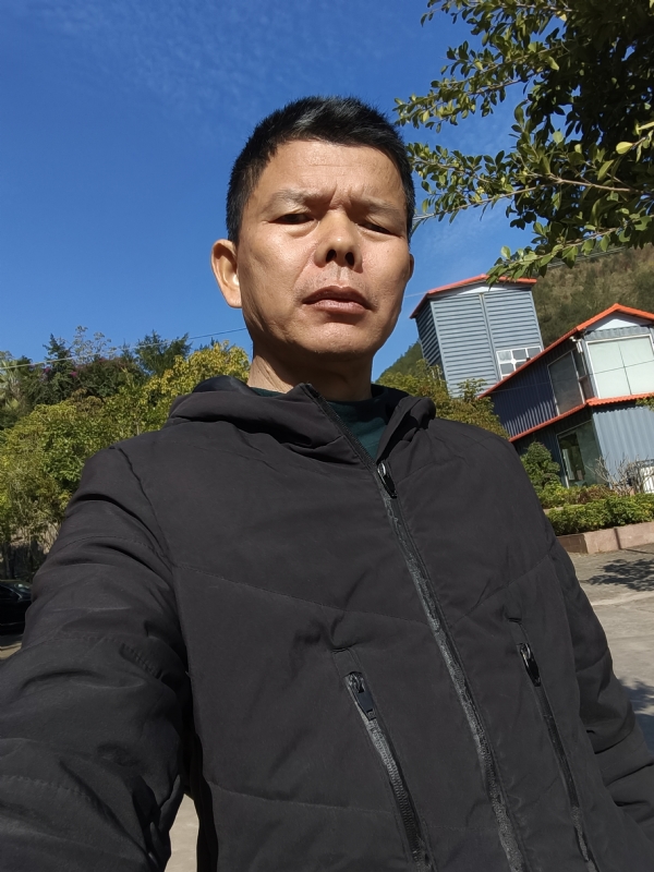 子午卯酉的第一张照片--荆州相亲服务中心