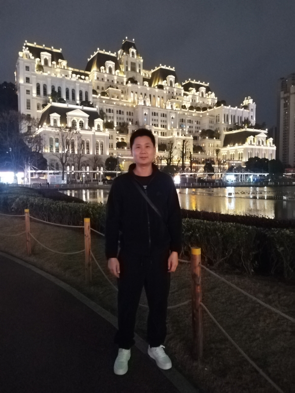 另一半的她的第三张照片--荆州相亲服务中心