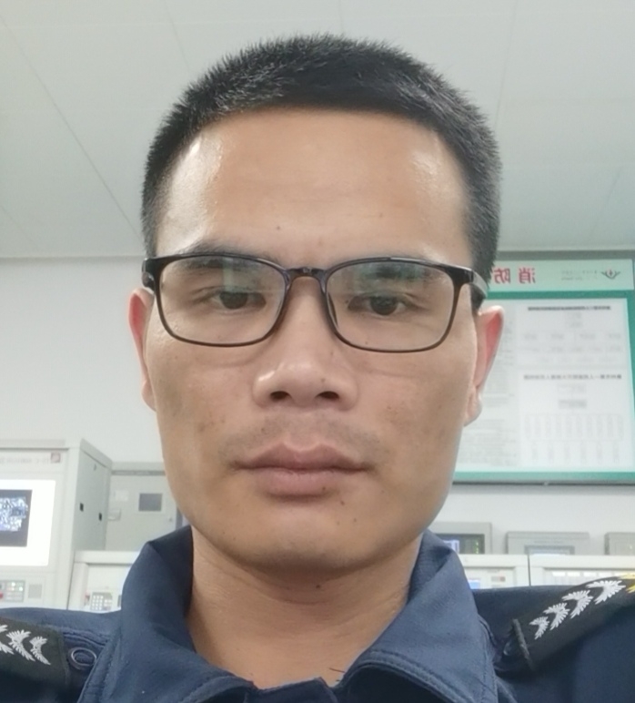 一直都在的第三张照片--荆州相亲服务中心