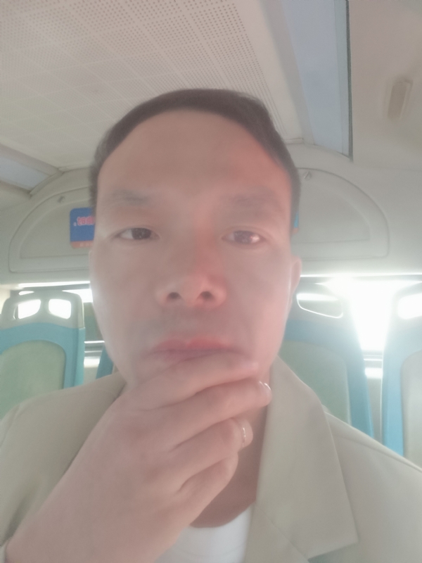 青盘的第一张照片--荆州相亲服务中心