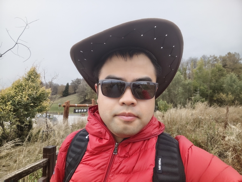 欢乐的笑的第一张照片--荆州相亲服务中心