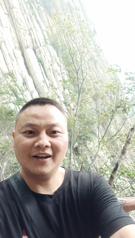 W微信的第二张照片--荆州相亲服务中心