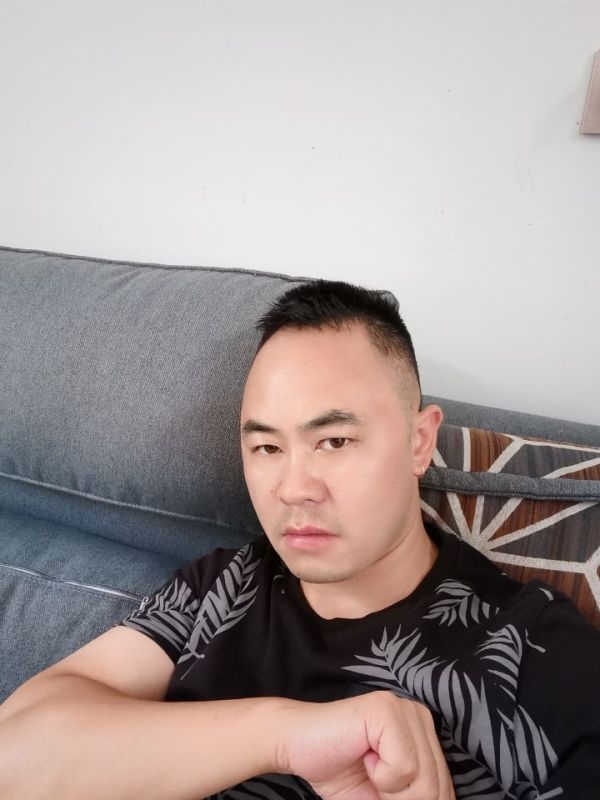 不负遇见的第一张照片--荆州相亲服务中心