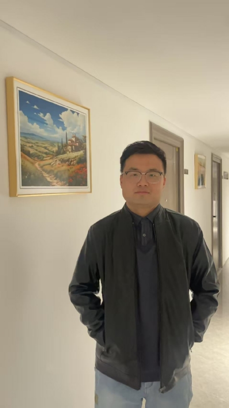 半瓶子的第四张照片--荆州相亲服务中心