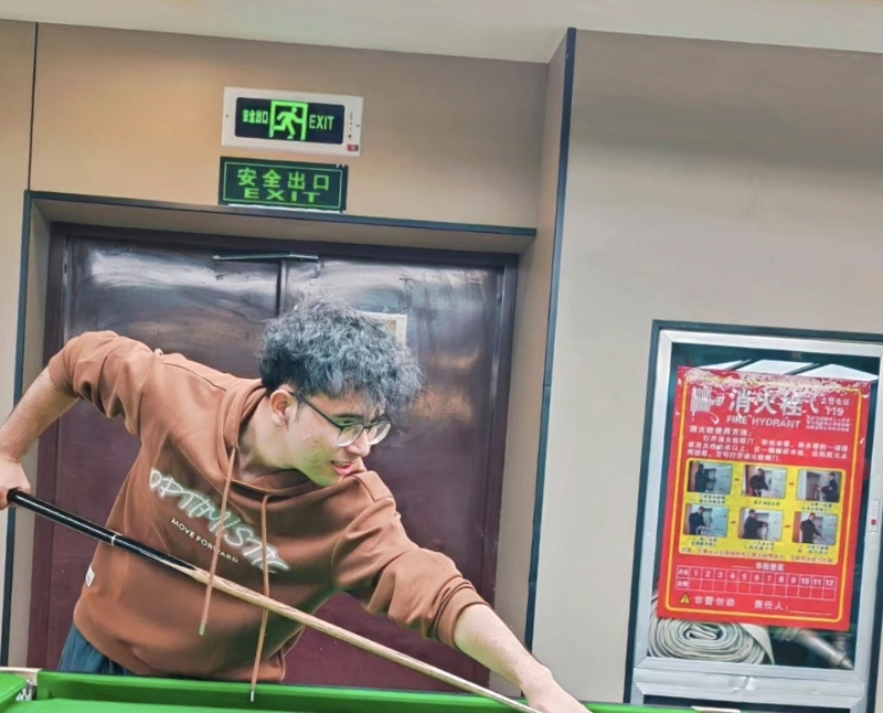 小鬼的第一张照片--荆州相亲服务中心