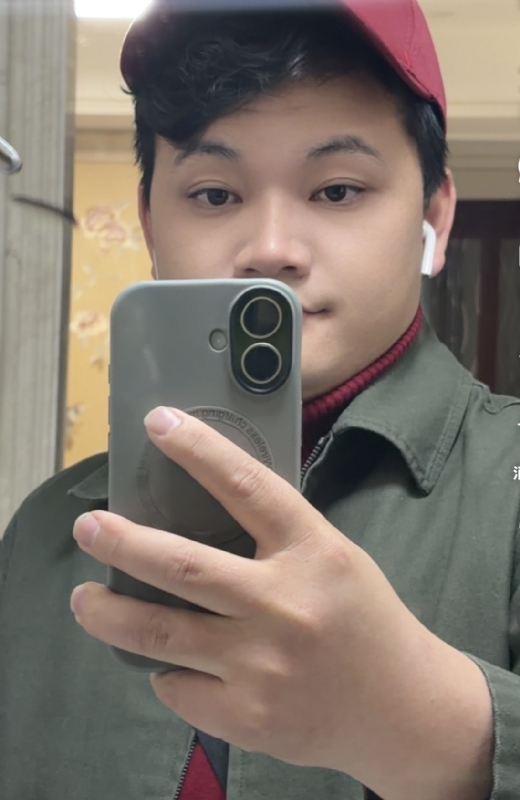 cjn199902的第一张照片--荆州相亲服务中心