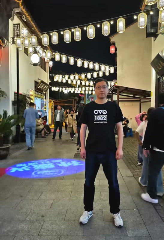 张楚岚的第一张照片--荆州相亲服务中心