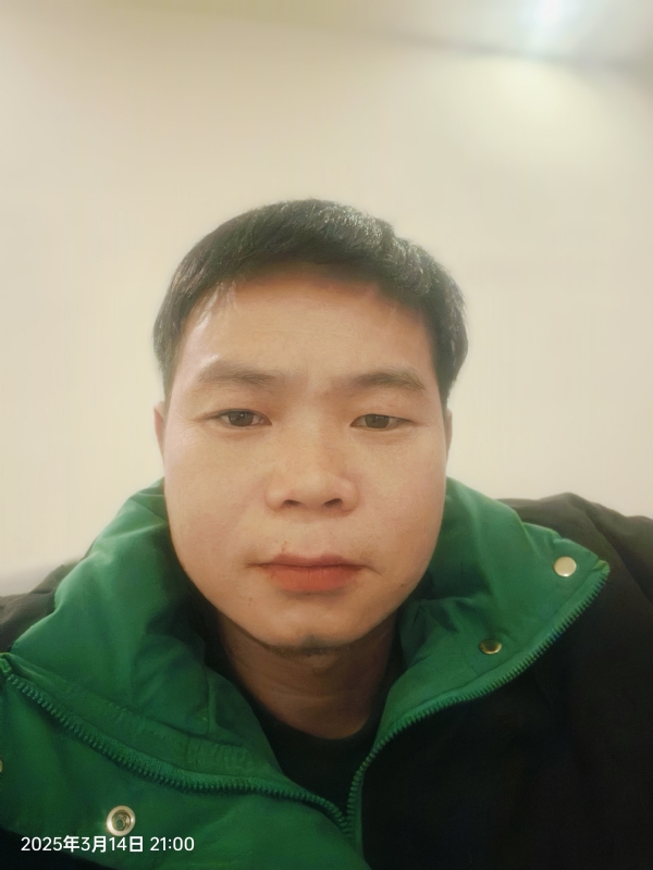 大哥本地的的第一张照片--荆州相亲服务中心