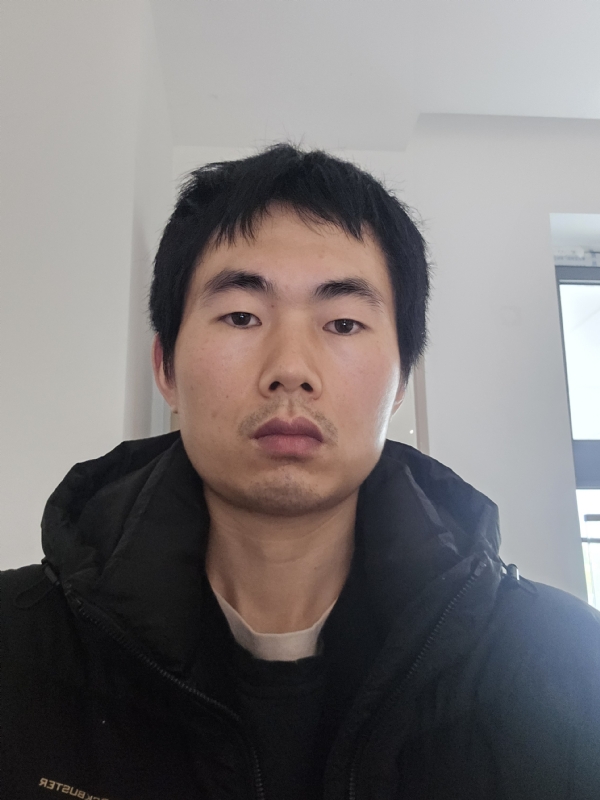 洛华晟的第三张照片--荆州相亲服务中心