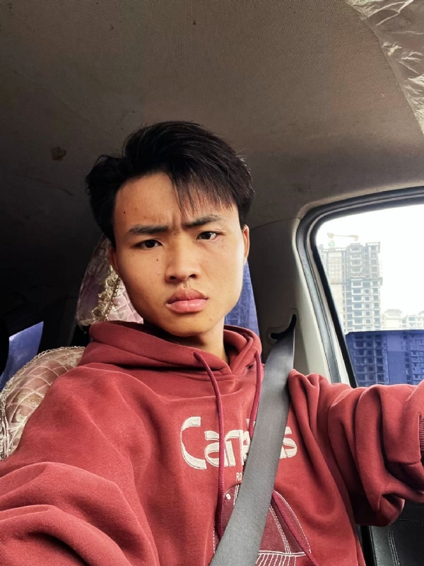 04单亲的第一张照片--荆州相亲服务中心