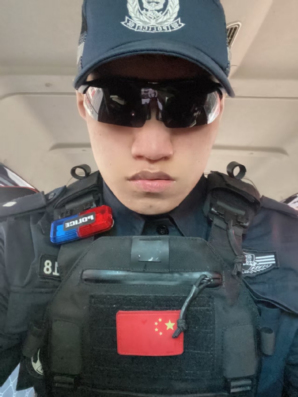 灵犀的第一张照片--荆州相亲服务中心